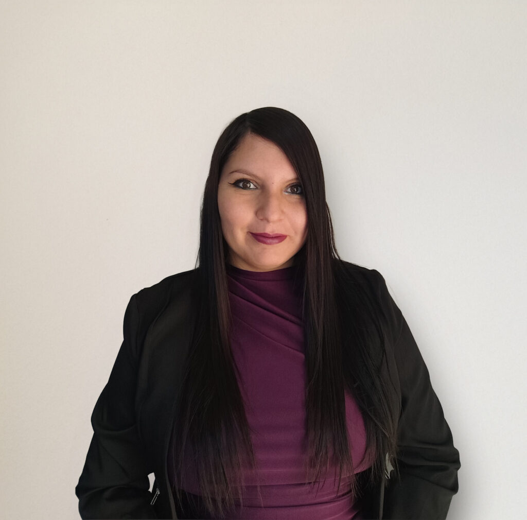 Romina Cruz Pinto Ejecutiva Comercial de Australmat